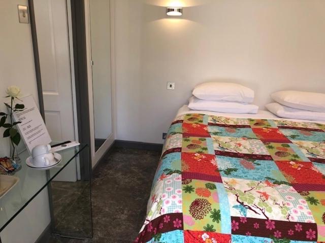 Pewsey Circles Guest House מראה חיצוני תמונה